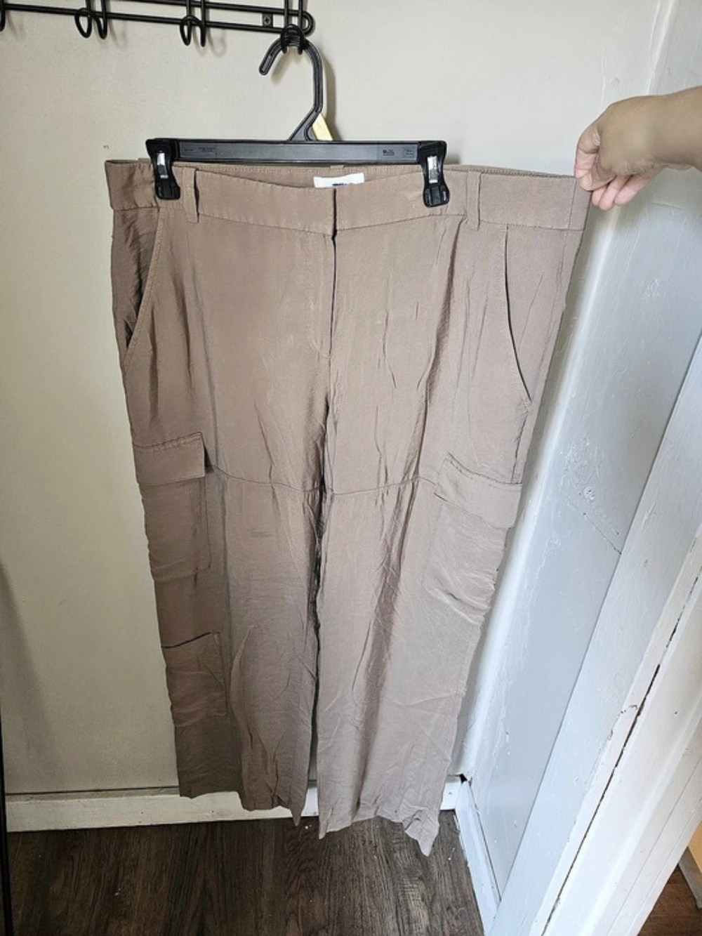 H&M Wide Leg Cargo Pants in Brown Size XL